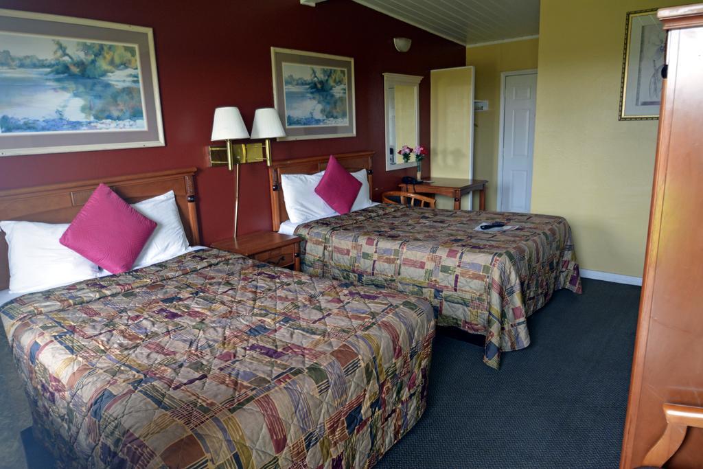Gateway Inn Red Bluff Kültér fotó
