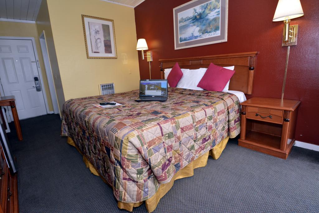 Gateway Inn Red Bluff Kültér fotó